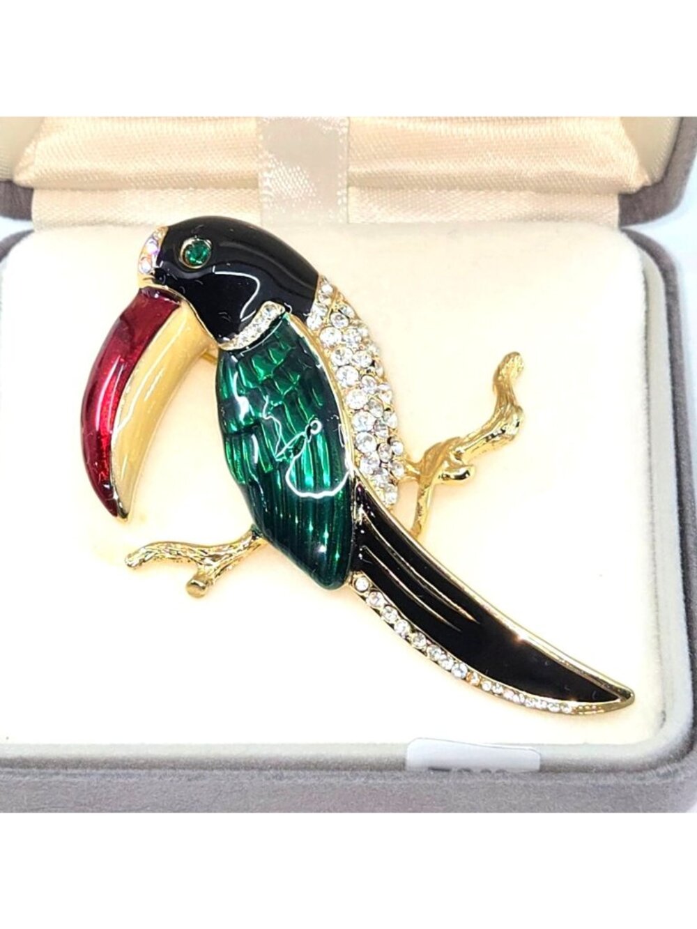 Krementz Enameled Toucan Brooch With Rhinestones & Gold-Tone Details In Original